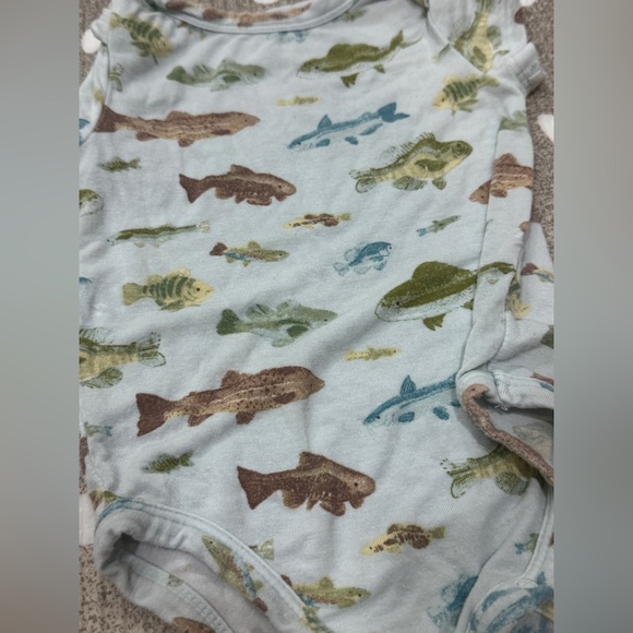 Lot of 4 Fishing footies bamboo onesie print baby boy zippy short sleeve bait - Picture 4 of 10